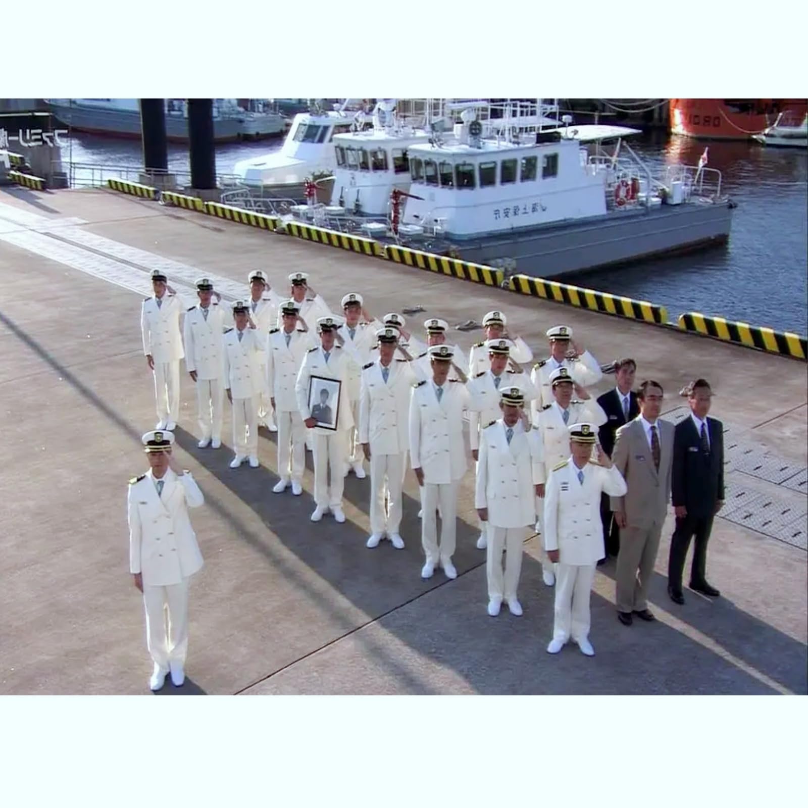 Amazon | うみざる海猿 ブルーレイ 完全版 11話と映画版4作 未開封 3枚