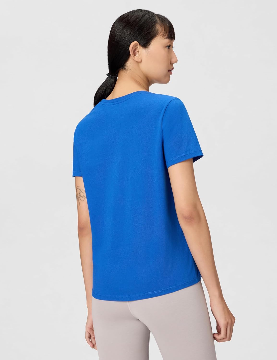 Nike Women's Sportswear Club Essentials T-Shirt