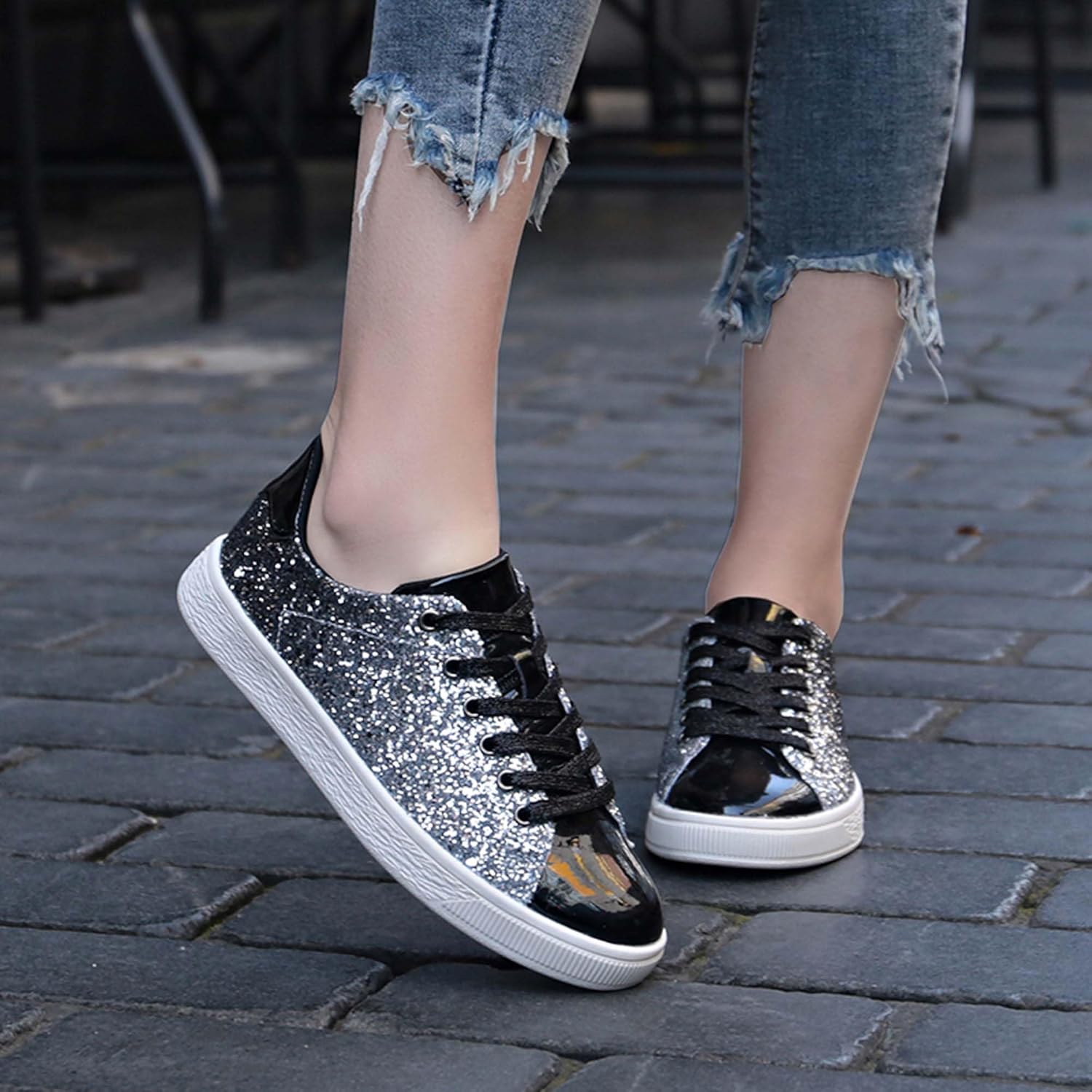 Women's Fashionable Colorful Sports Skateboard Shoes Anti Slip Shock-Absorbing Tennis Shoes Ultra Light Breathable Casual Walking Shoes