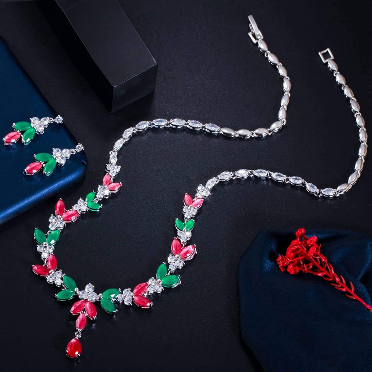 Gioielli Elegante Set di Gioielli da Sposa in Pietra con zirconi cubici Rossi Verdi Collana da Sposa e bigiotteria per Orecchini