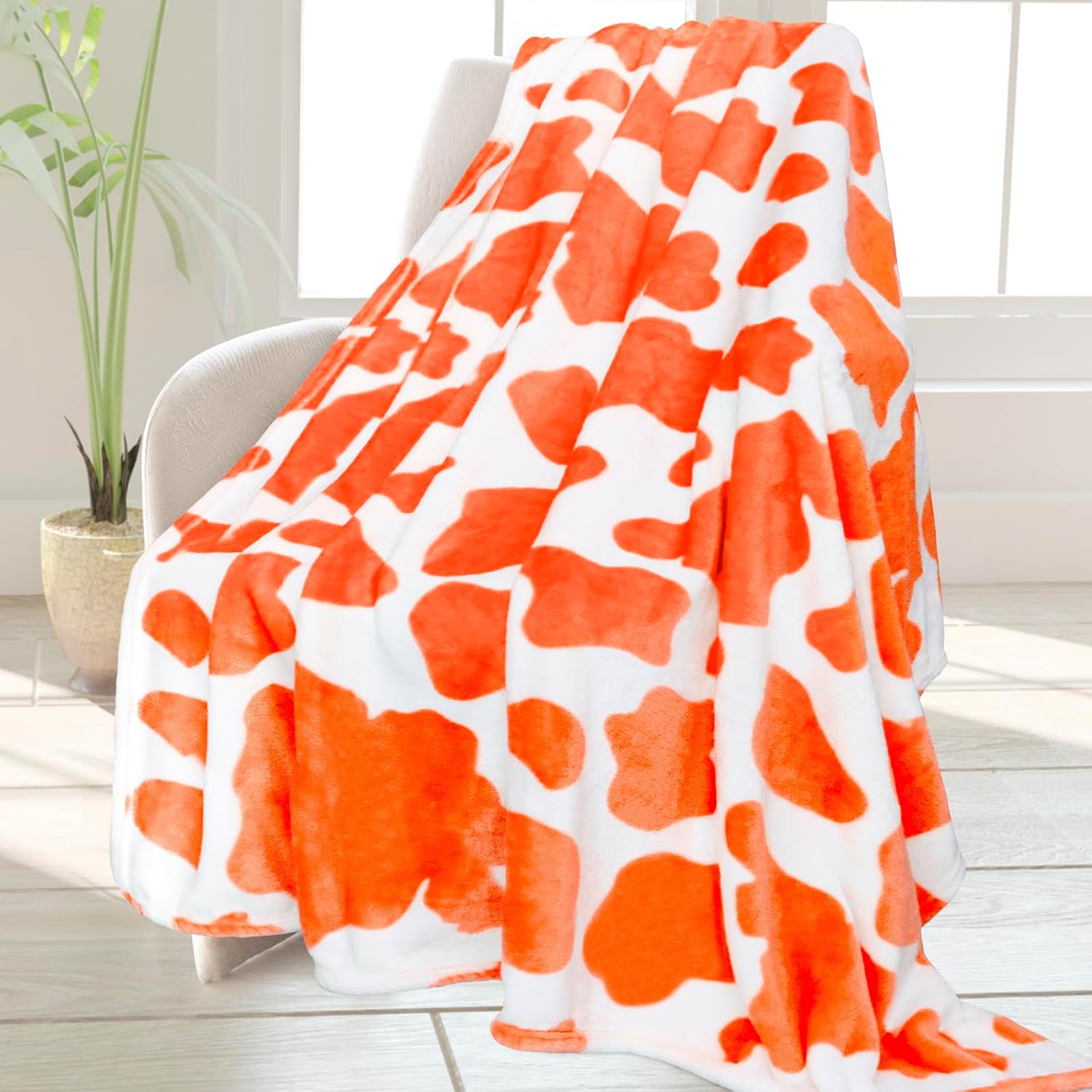 HSEEC Orange Throw Blanket Fleece Cozy Blankets & Throws Soft Throw Blankets for