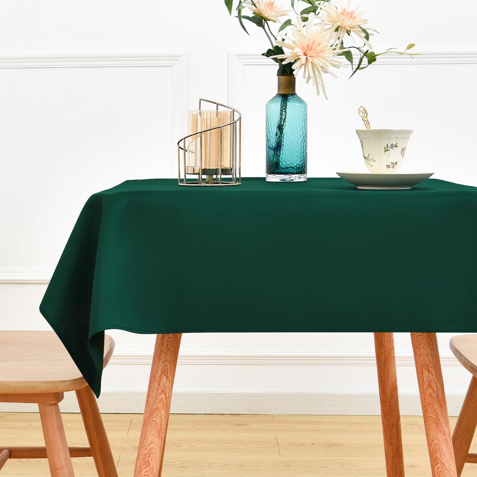 NEWISHER Green Square Tablecloth Solid Color Tablecloths 107x107 cm