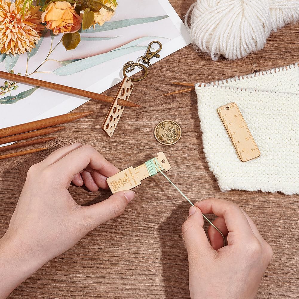 BENECREAT 3Pcs Mini Wooden Gauge Keychains, Knitting Needle Gauge, Yarn Wrap Guide Board, Multifunctional Ruler with Alloy Clasp for Crochet DIY Sewing