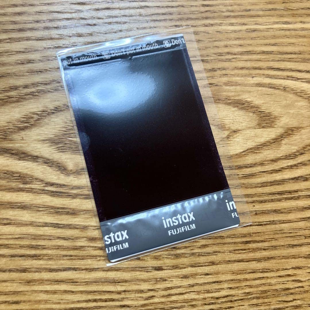 ヤングマガジン　藤本沙羅さん　 直筆サイン入りチェキ　抽プレ　送料込み Amazon.co.jp: 当選品 抽プレ 藤本沙羅 直筆サイン入りチェキ ミス