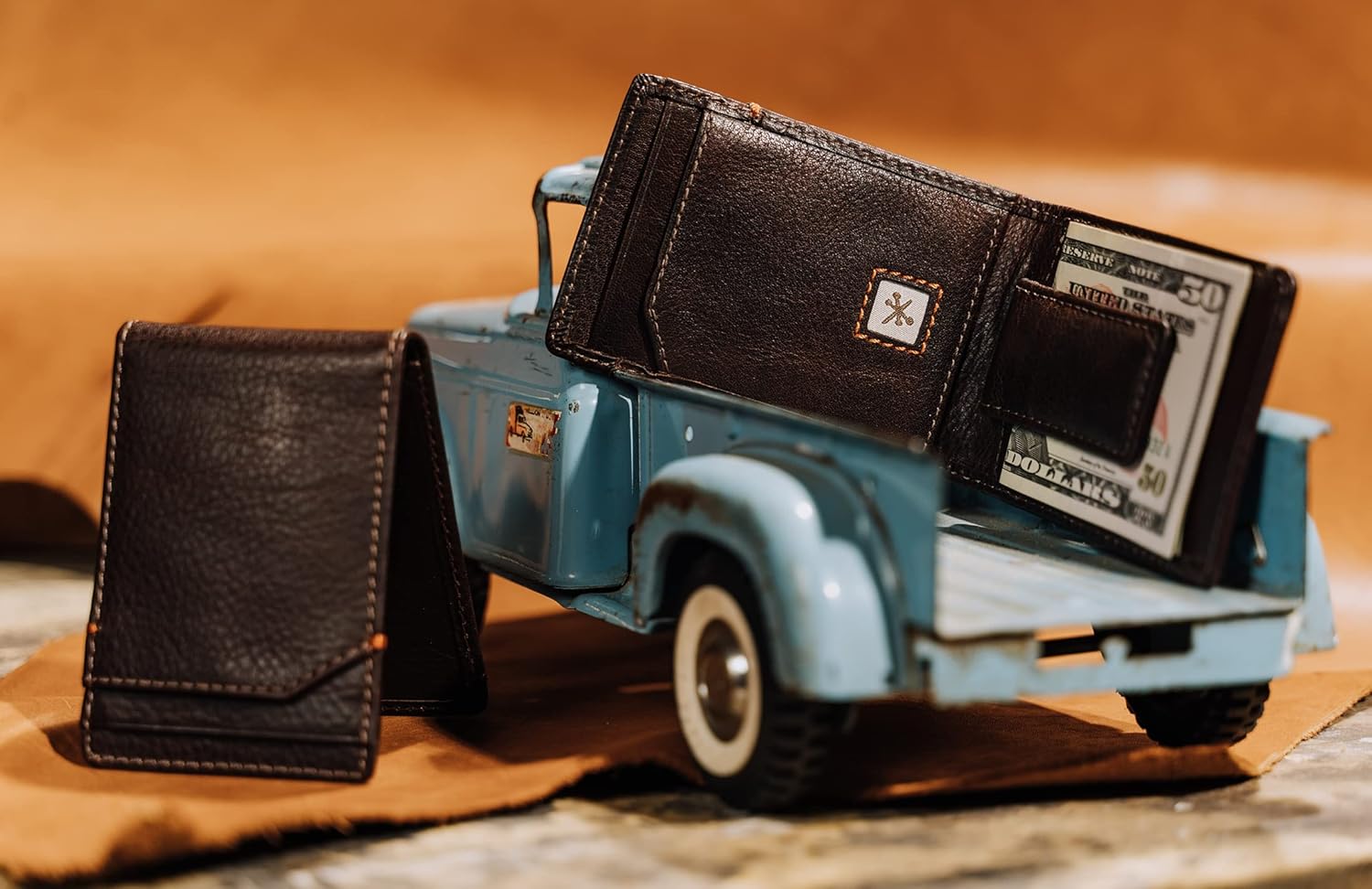 House of Jack Co. Jack Bifold Money Clip Wallet for Men, Slim Front Pocket Wallet with Strong Interior Magnetic Clip, Ideal Gift for Men, Exterior ID Window, Full Grain Cowhide, Brown - Image 8