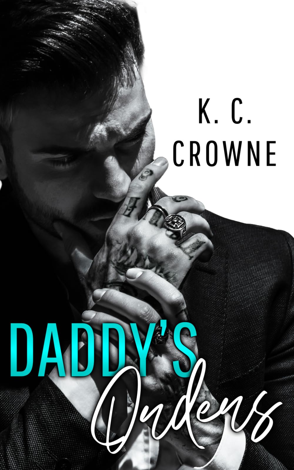 Daddy's Orders: An Age Gap, Secret Baby Romance (Silver Fox Daddies)