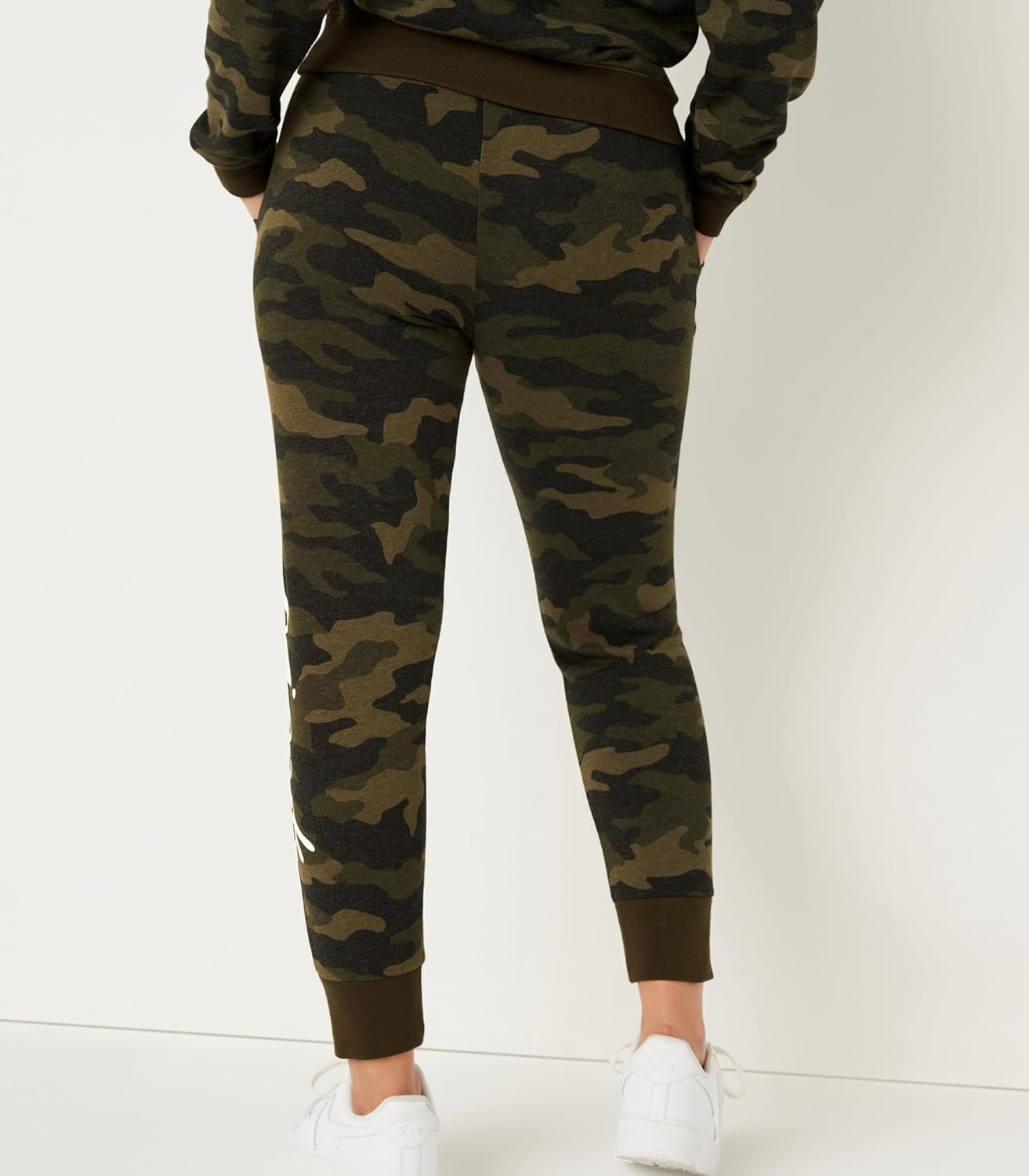 Victoria's Secret Women's Pink Logo Fleece Jogger Sweatpants, (XS-XXL) - Image 2