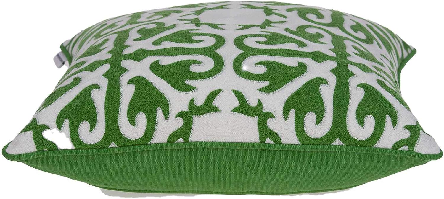 HomeRoots 334136 20 x 7 x 20 in. Traditional Green & White Accent Pillow Cover with Poly Insert