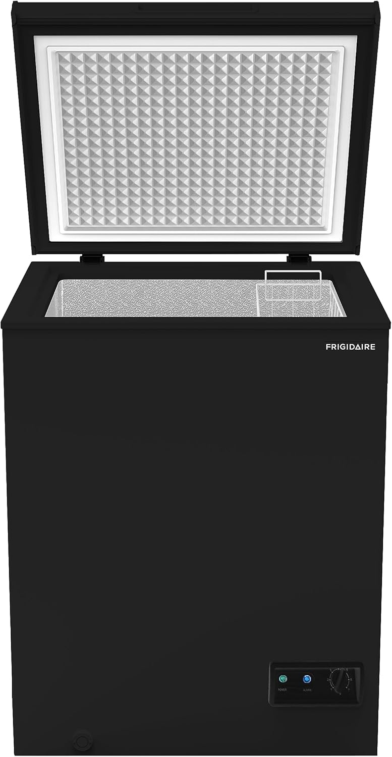 Frigidaire EFRF5003BLACK Chest Deep FreezerGARAGEREADY, 5.0 Capacity