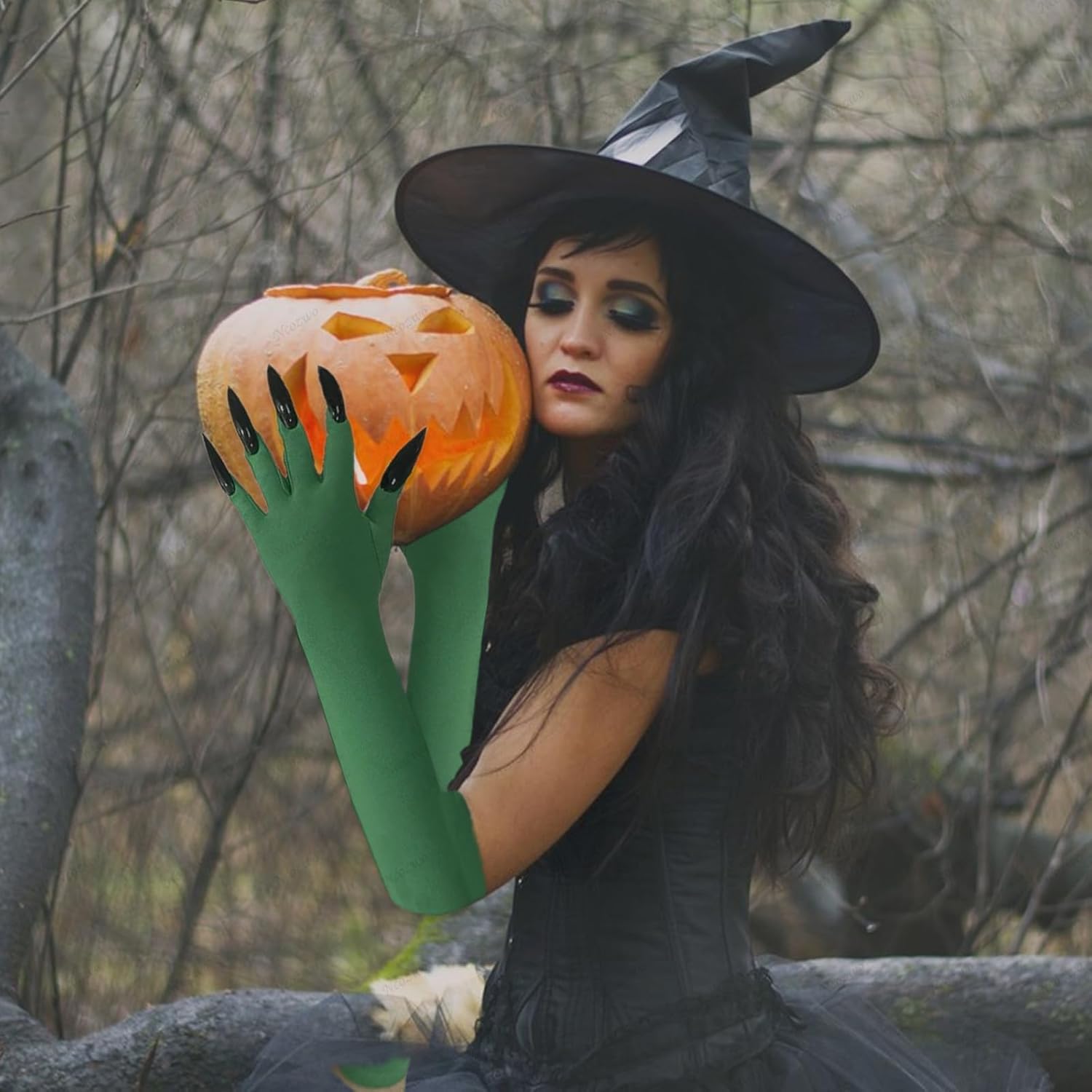 Witch Green Gloves Black Long Nail Elphaba Gloves Witch Devil Elf Glove with Black Fingernails Performance Paw Accessories for Carnival Halloween Role-playing Party Decoration - Image 2