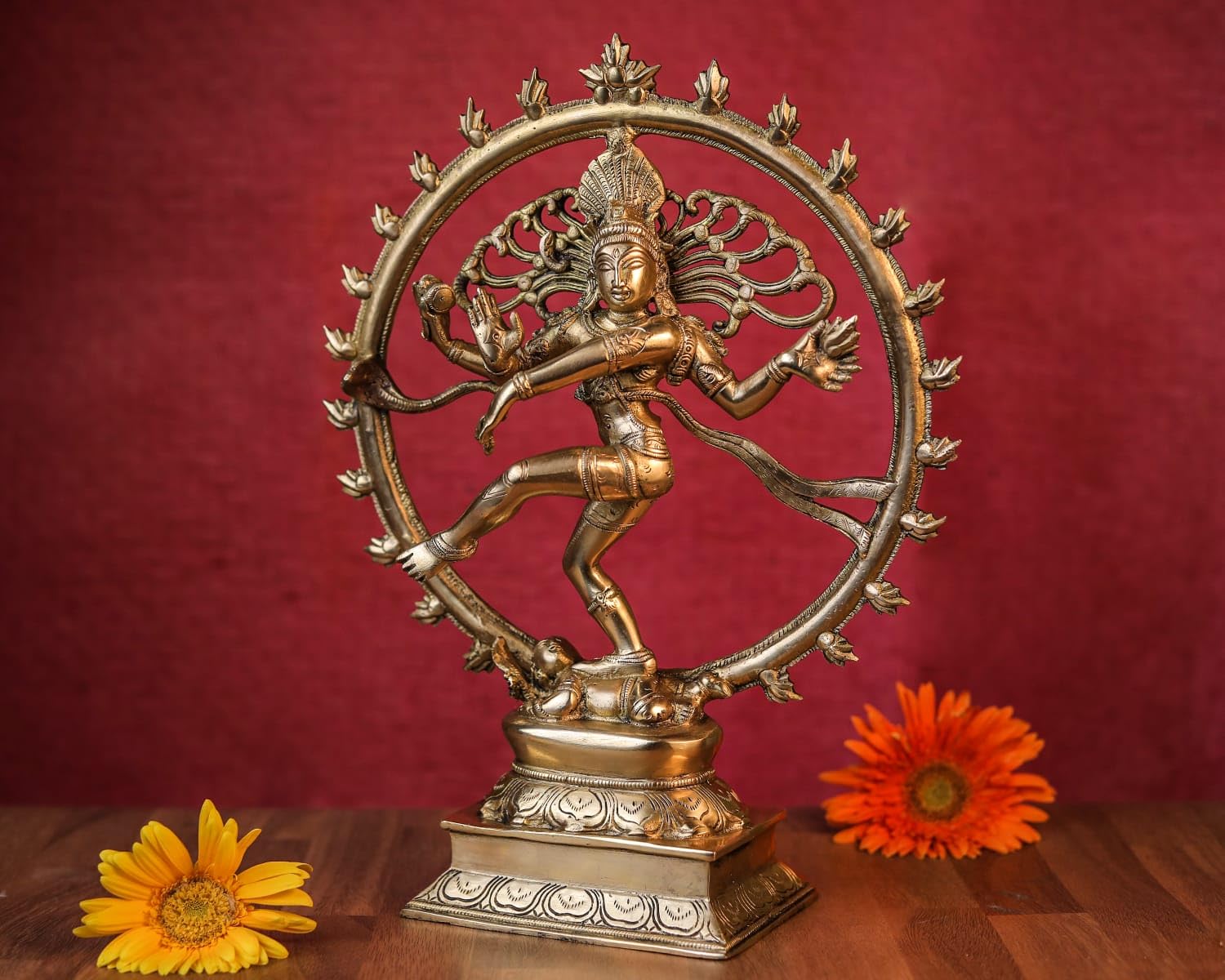Statua Nataraja in ottone, 33 cm, maestosa Shiva in posa da ballo, ideale per la casa, Lord Shiva nella danza cosmica, perfetta per studi di yoga