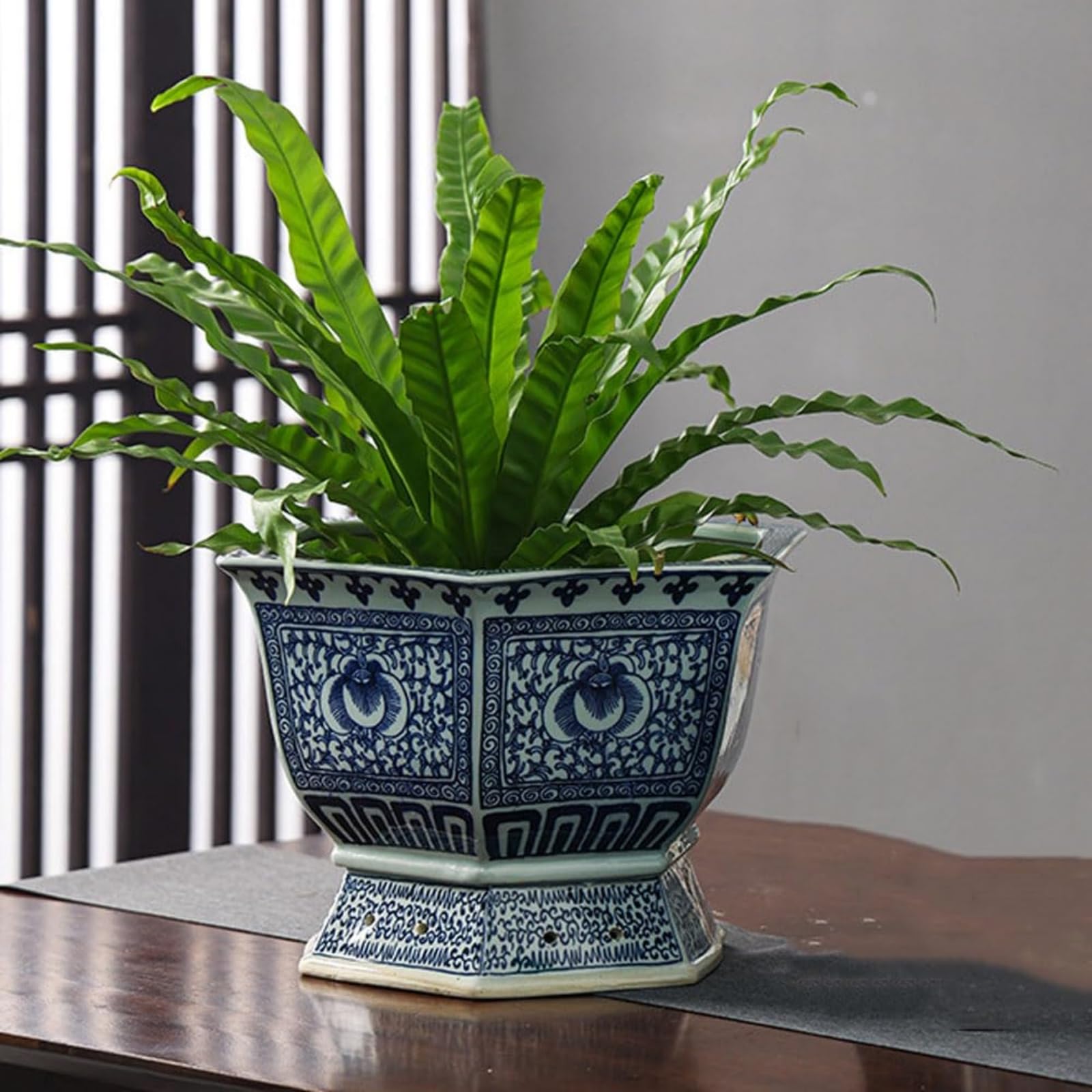 Niebiesko-biała porcelanowa sześciokątna doniczka ceramiczna z otworem drenażowym Blat zielone nasadzenia Kreatywna chińska doniczka wykonana przez Jingdezhen, 31 * 24 cm, jeden kolor 31 * 24 cm