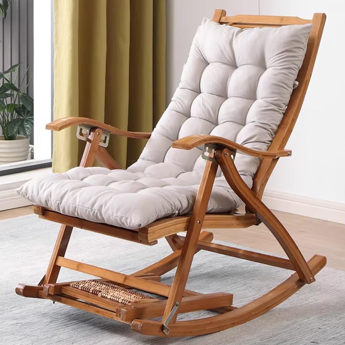 Chaise longue de jardin en bambou pour des moments de détente au soleil
