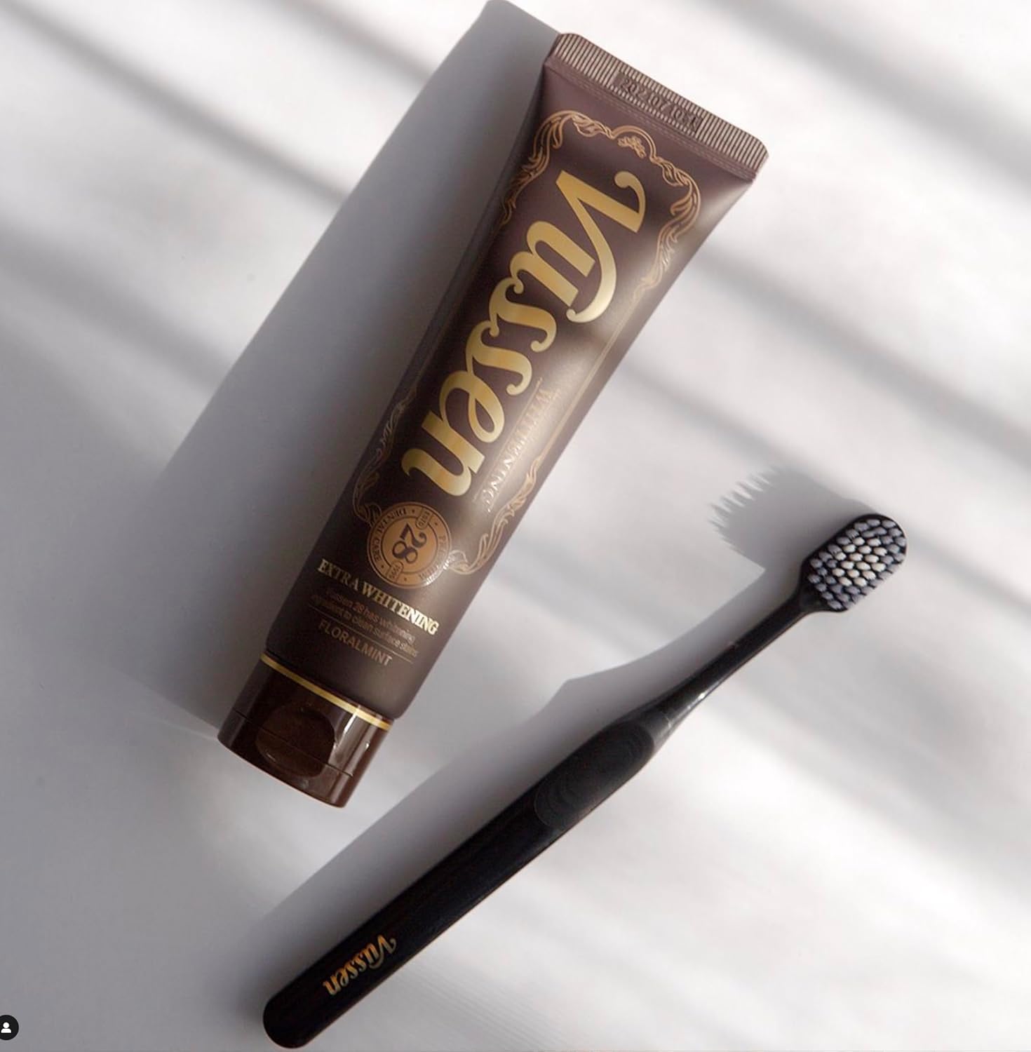 28 K-Beauty Whitening Toothpaste for Adults, Coffee & Tea Stain Care, Floral Mint, Fluoride-Free, Enamel Safe, 80g (2.8 oz), 4 Pack Bundle