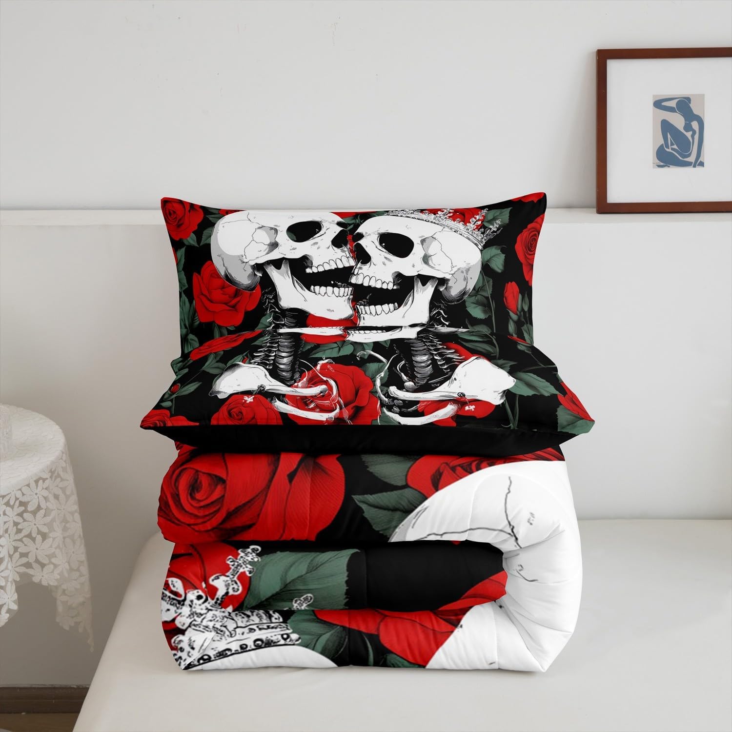 Castle Fairy King and Queen Skull Bedding Set Toddler Size Skeleton Kissing Couple Comforter Set for Women Adults Room Decor Romantic Gothic Duvet Insert Red Rose Flower Down Comforter Set,2Pcs