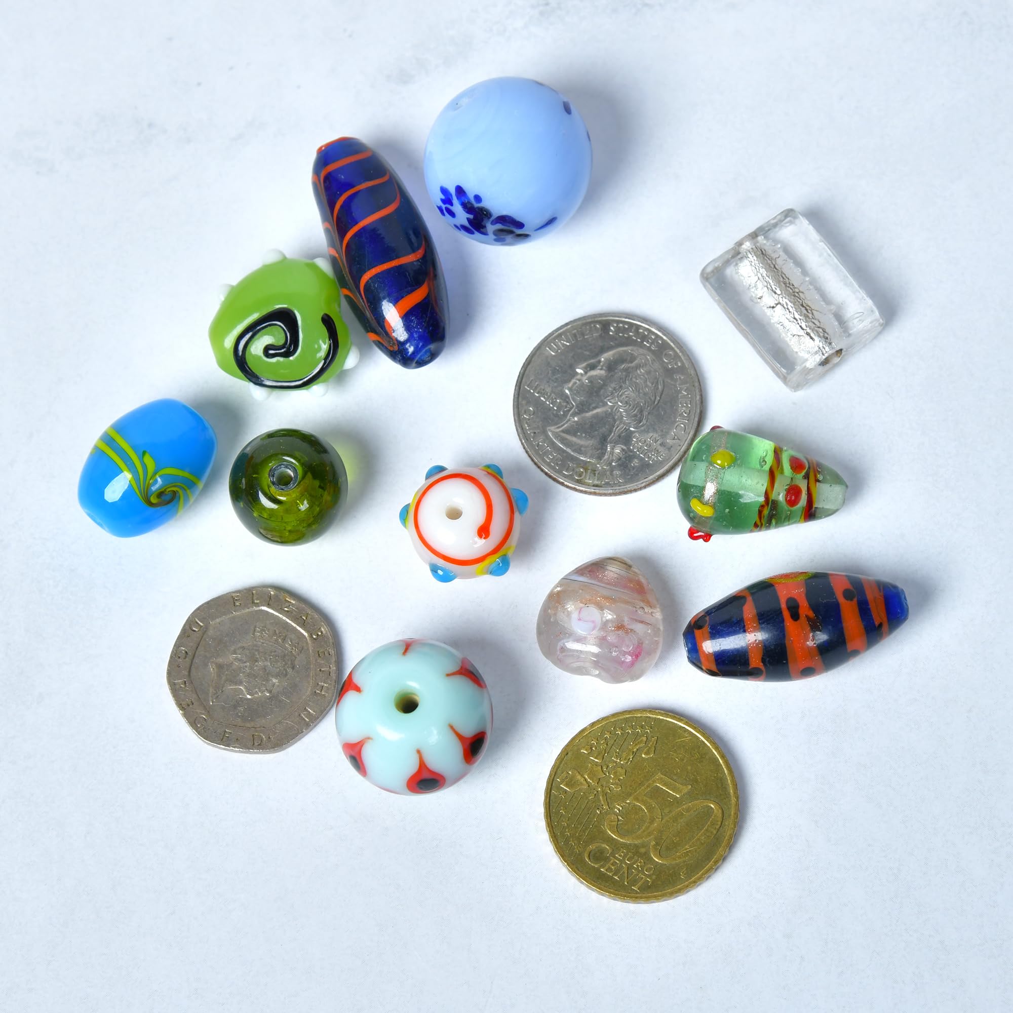 0,23 kg torba z różnorodnymi szklanymi koralikami do robienia biżuterii, mieszanka koralików Lampwork Murano na bransoletki i naszyjniki, zestaw materiałów do robienia koralików, duże i