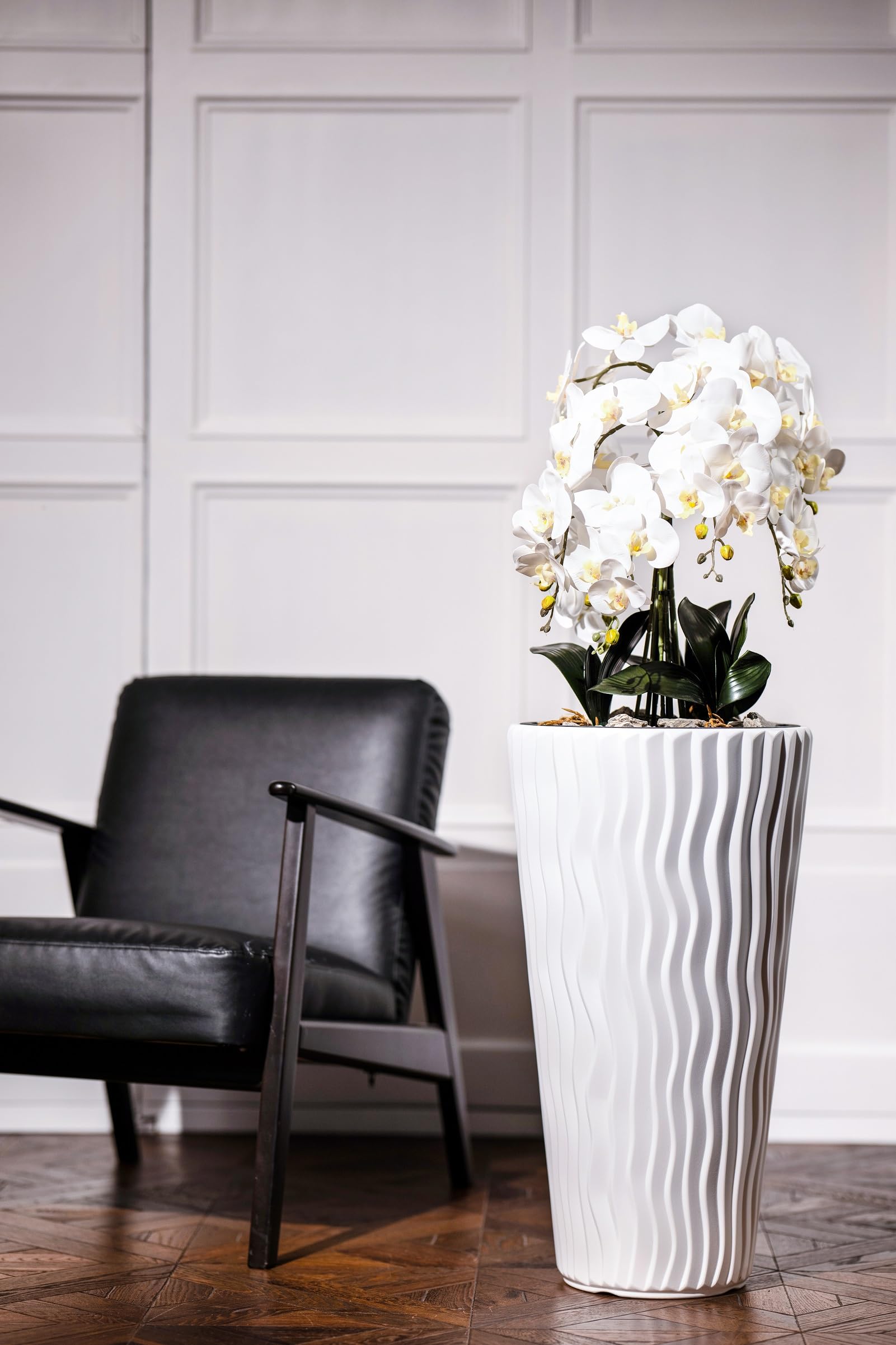 Kunstorchideen weiße Blüten Phalaenopsis Schmetterling mit Deko Elegant Hochtopf XXL groß 130cm hoch | Hochzeits-, Hoteldekoration für Wohnung Büro Praxis, wie Echt - für gemütliches Zuhause