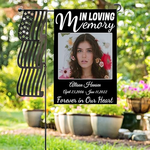 Miniatura 9 de LATHIFA Banderas conmemorativas personalizadas, banderas de jardín personalizadas en memoria amorosa con nombre, fecha, foto para patio al aire