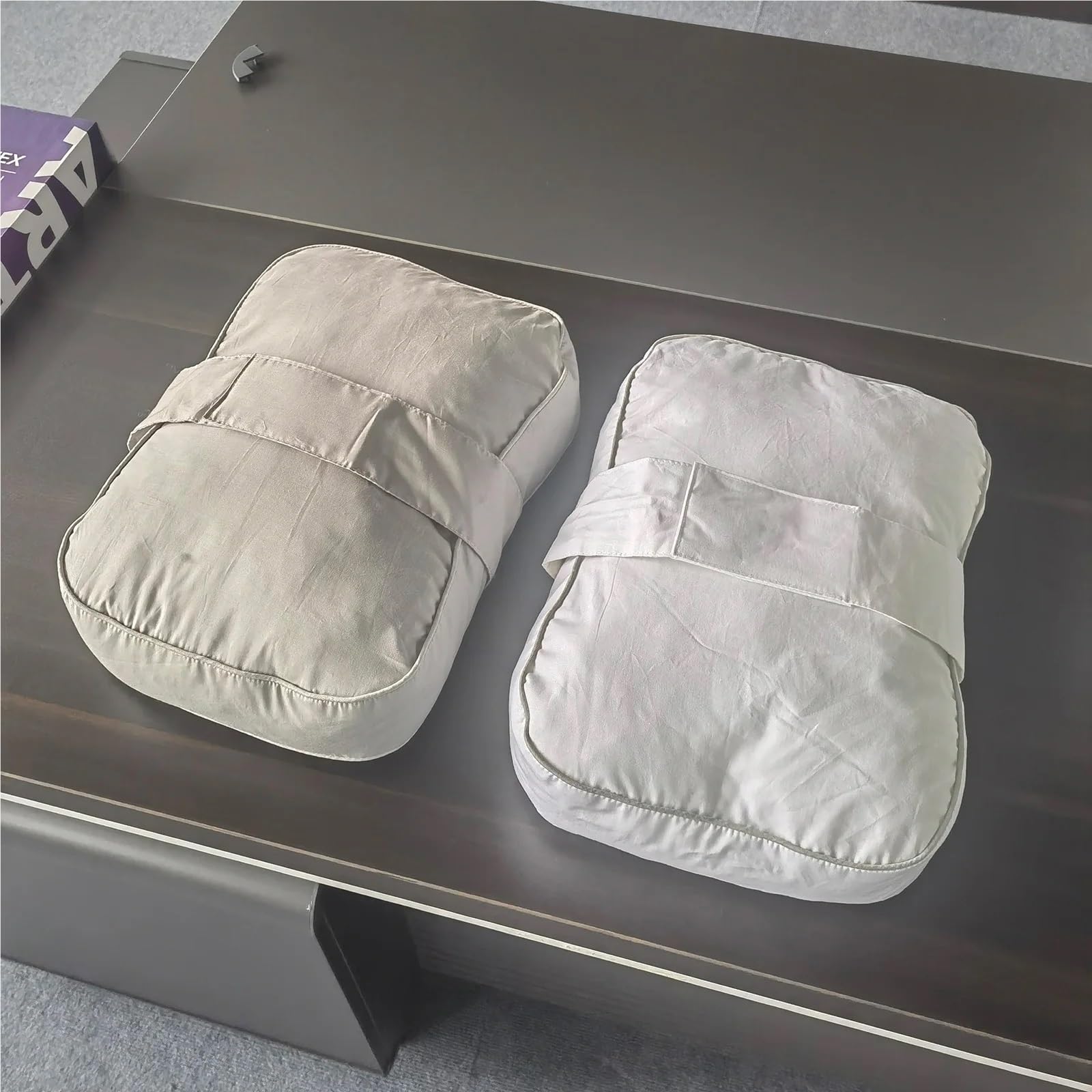 Coussin pour Genoux Oreiller for Les Jambes, Coussin de Soutien for, Oreiller Cervical Doux et Polyvalent, for Genoux à Usage Domestique, for Un Sommeil réparateur(New Gray)