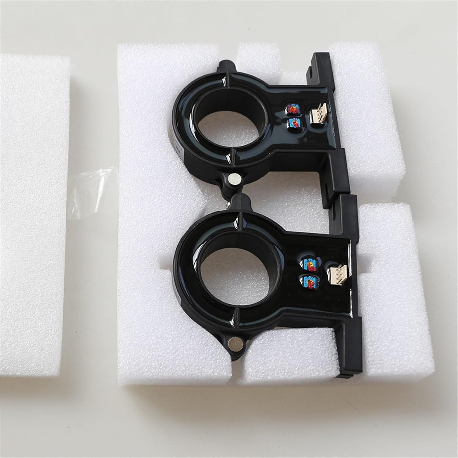 C3T Split core Hall dc Voltage transducer 400A 600A 800A 1000A 2000A Hall Sensor Output 2V Used for DC Current Measuring(C3T-1000A)