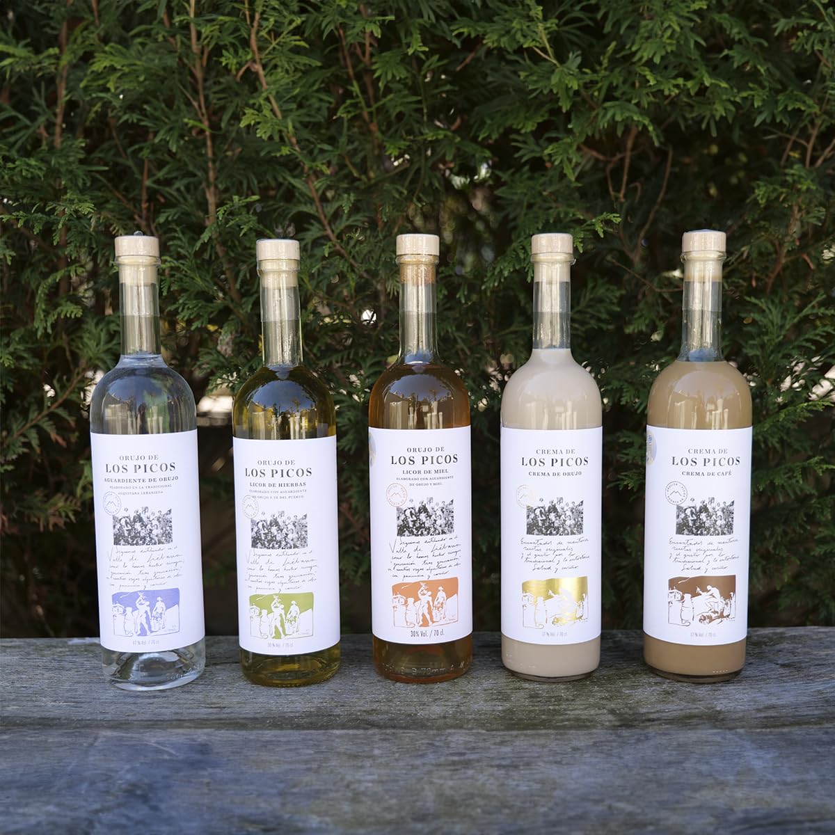 LOS PICOS Orujo Blanco - Destilado Artesanal de Liébana, 47% Vol., 70 cl - Auténtico Sabor Tradicional