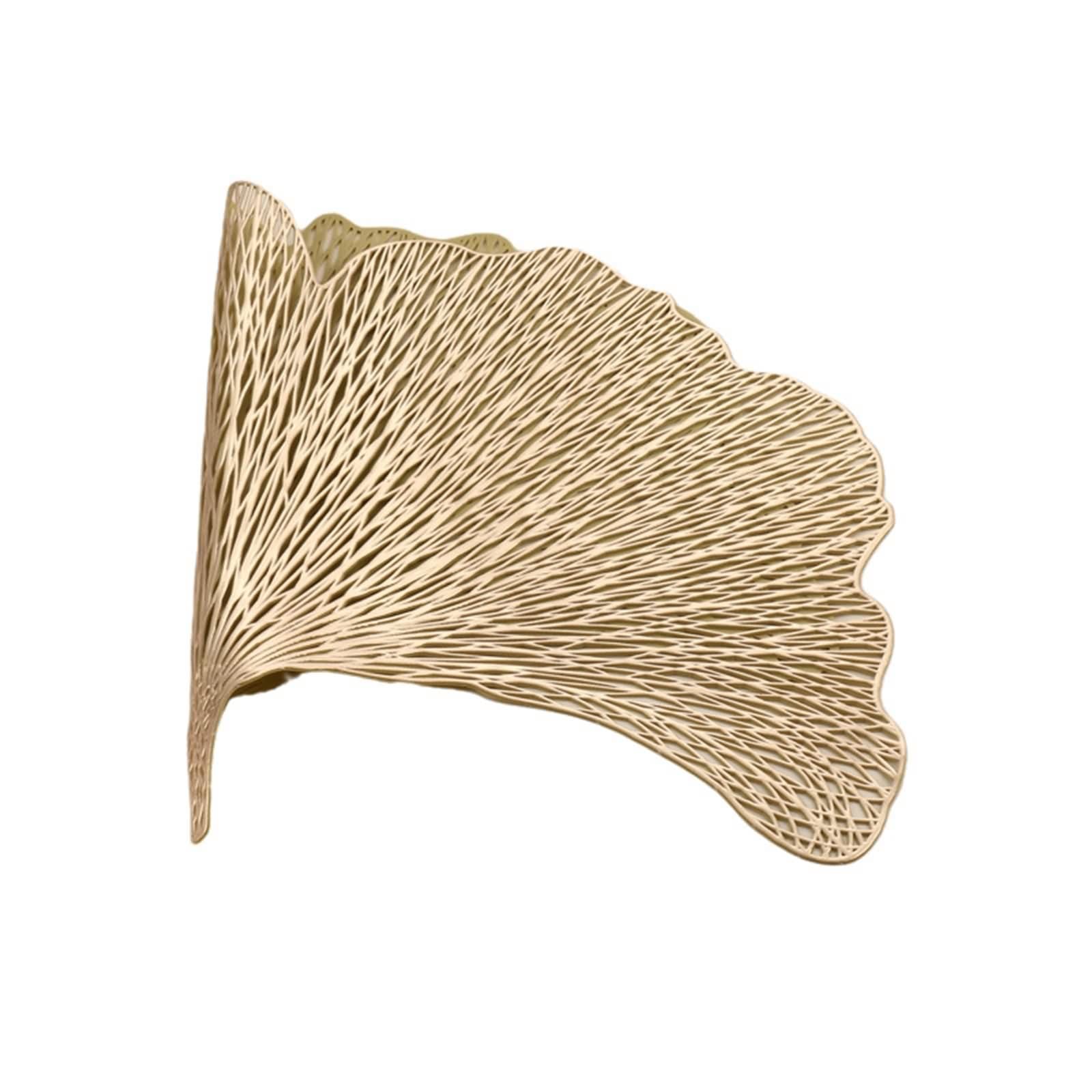 Placemats for Dining Table Gold, Set de Table Lavable Automne Lot de 6 Motif de Feuille de Ginkgo Creuse de Luxe PVC sous Assiette 40x44cm