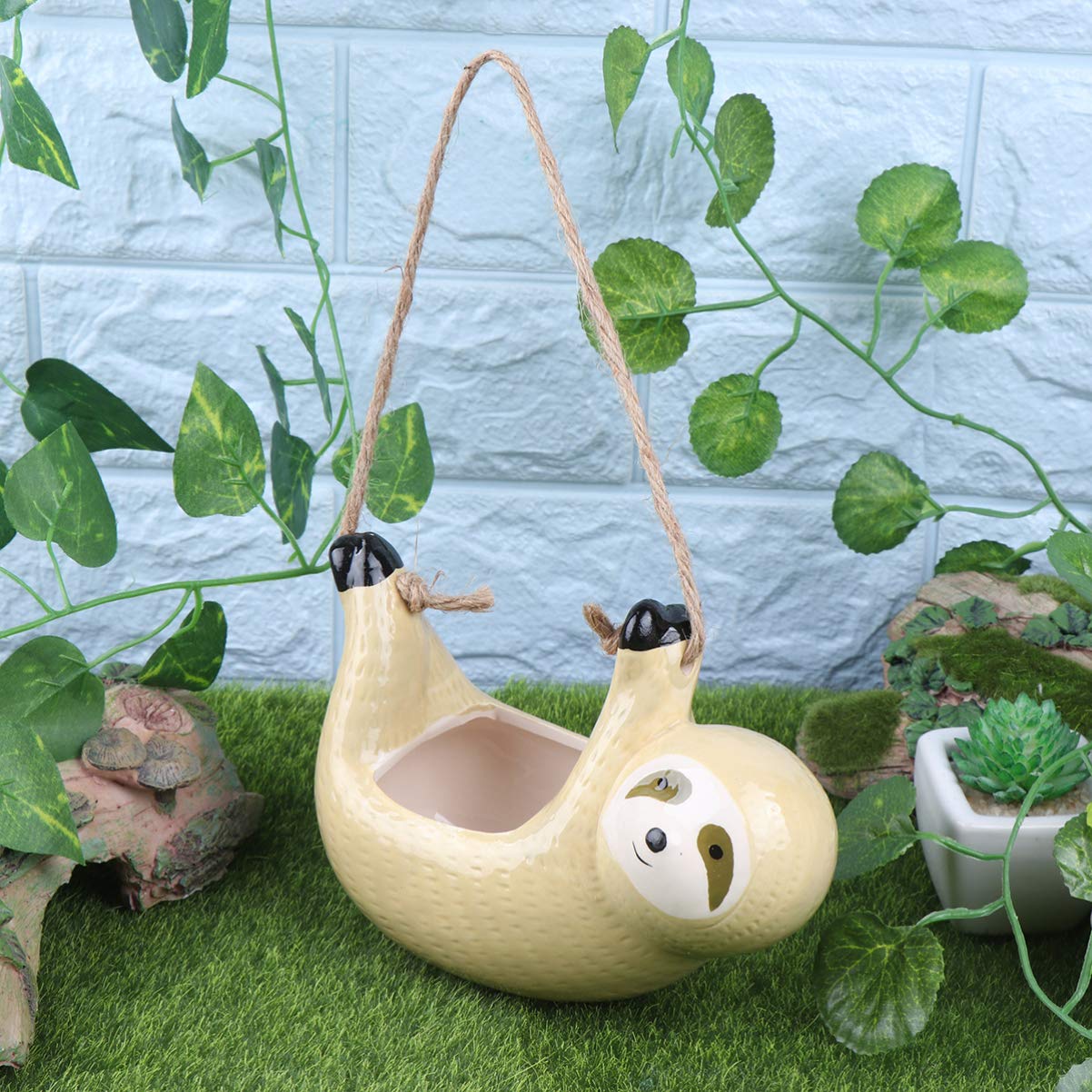 DOITOOL Hängender Blumentopf Im Faultier-Design Einzigartige Dekoration Für Zuhause Büro Für Sukkulentenpflanzen Gelb Platzsparend Stilvoll Und Kreativ