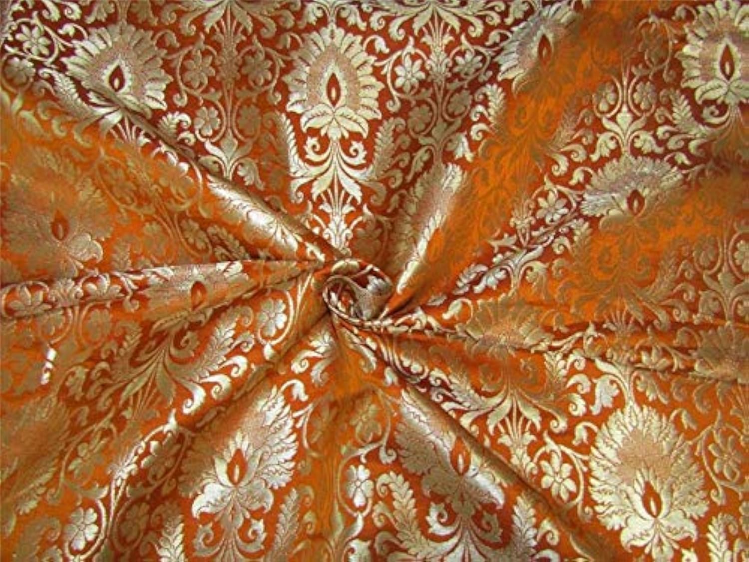 Tissu brocart lourd de cérémonie pour confectionner robe de soirée et caftan