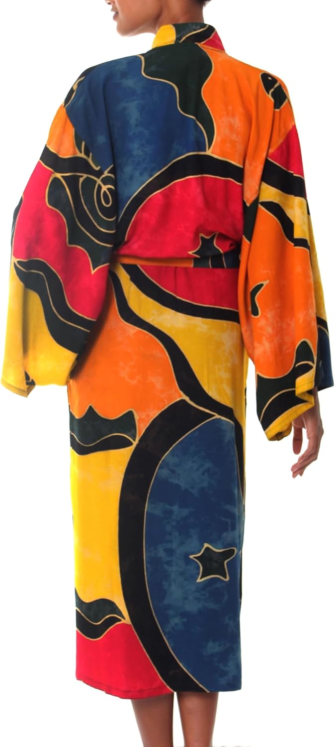 NOVICA Artisan made Women's Handpainted Batik Patterned Long Robe from Indonesia - Image 3