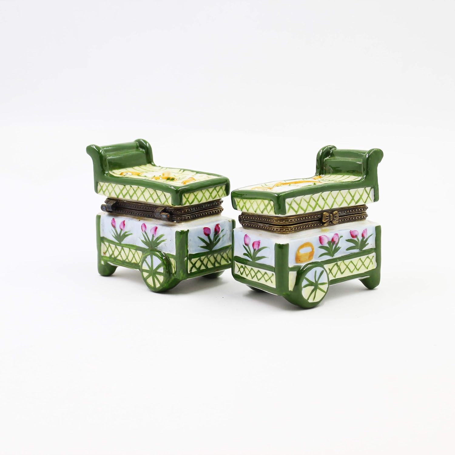 Hand Crafted Hinge Trinket Box European Porcelain Jewelry