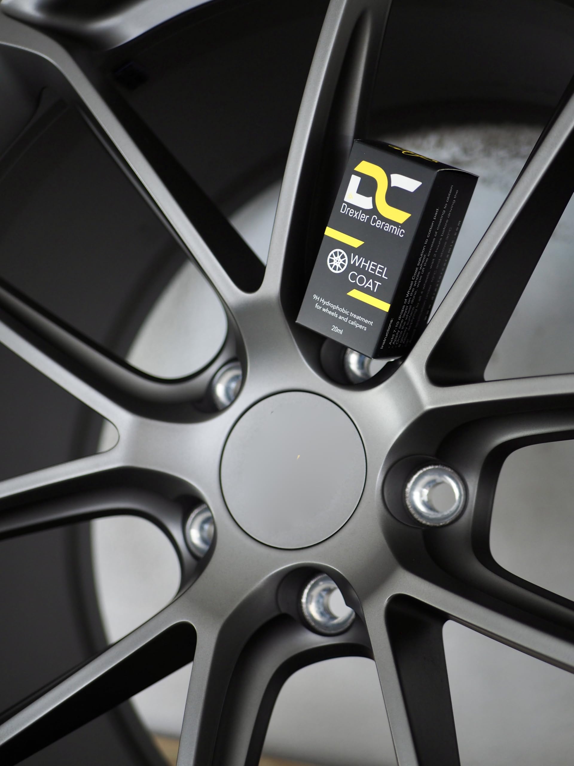 Wheel Coat 20ml Protection - Revêtement Céramique Effet Hydrophobe, Haute Brillance ou Mat, Protection Contre Poussière de Frein, Brillance Durable