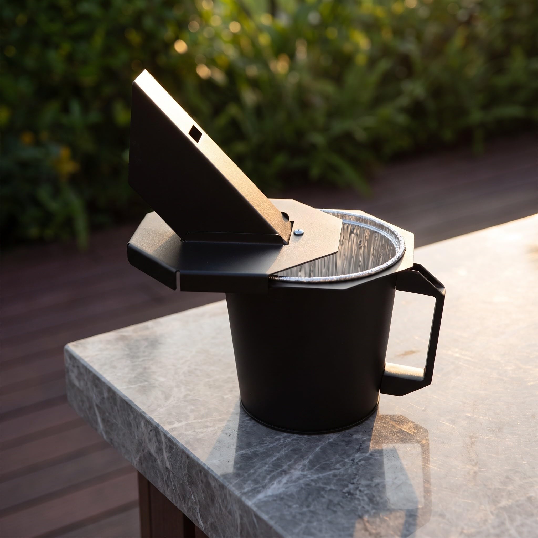 GALPADA Seau à Graisse avec Couvercle 44oz en Métal, 12 Doublures