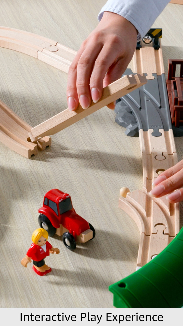 Amazon.com: BRIO World Railway World Deluxe Set - 106-Piece FSC
