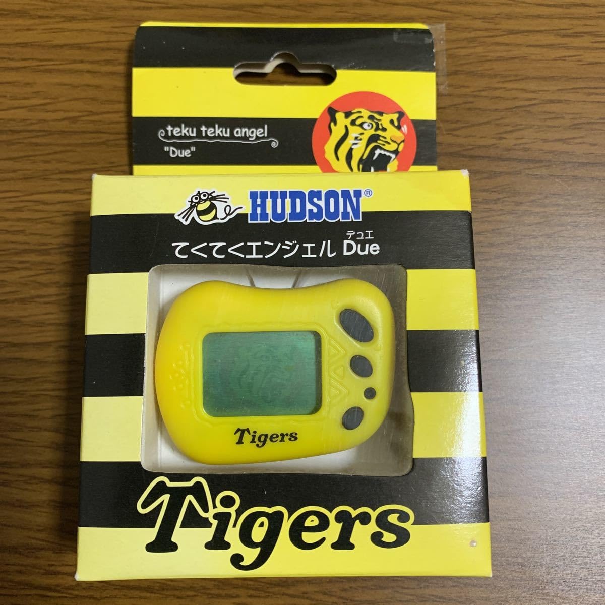 Amazon.co.jp: hudson teetoku angel due hanshin tigers : Home & Kitchen