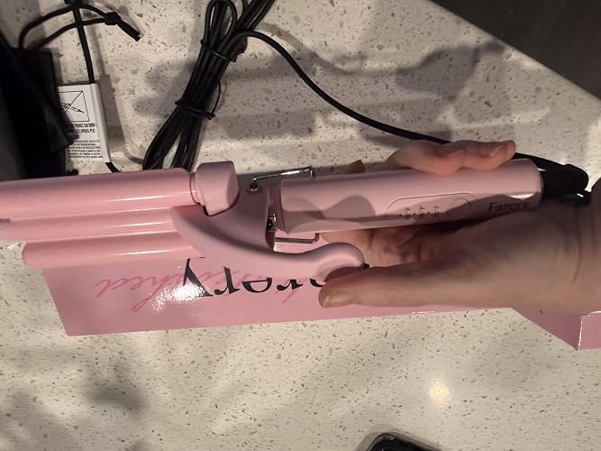 Review Image by Athene C.