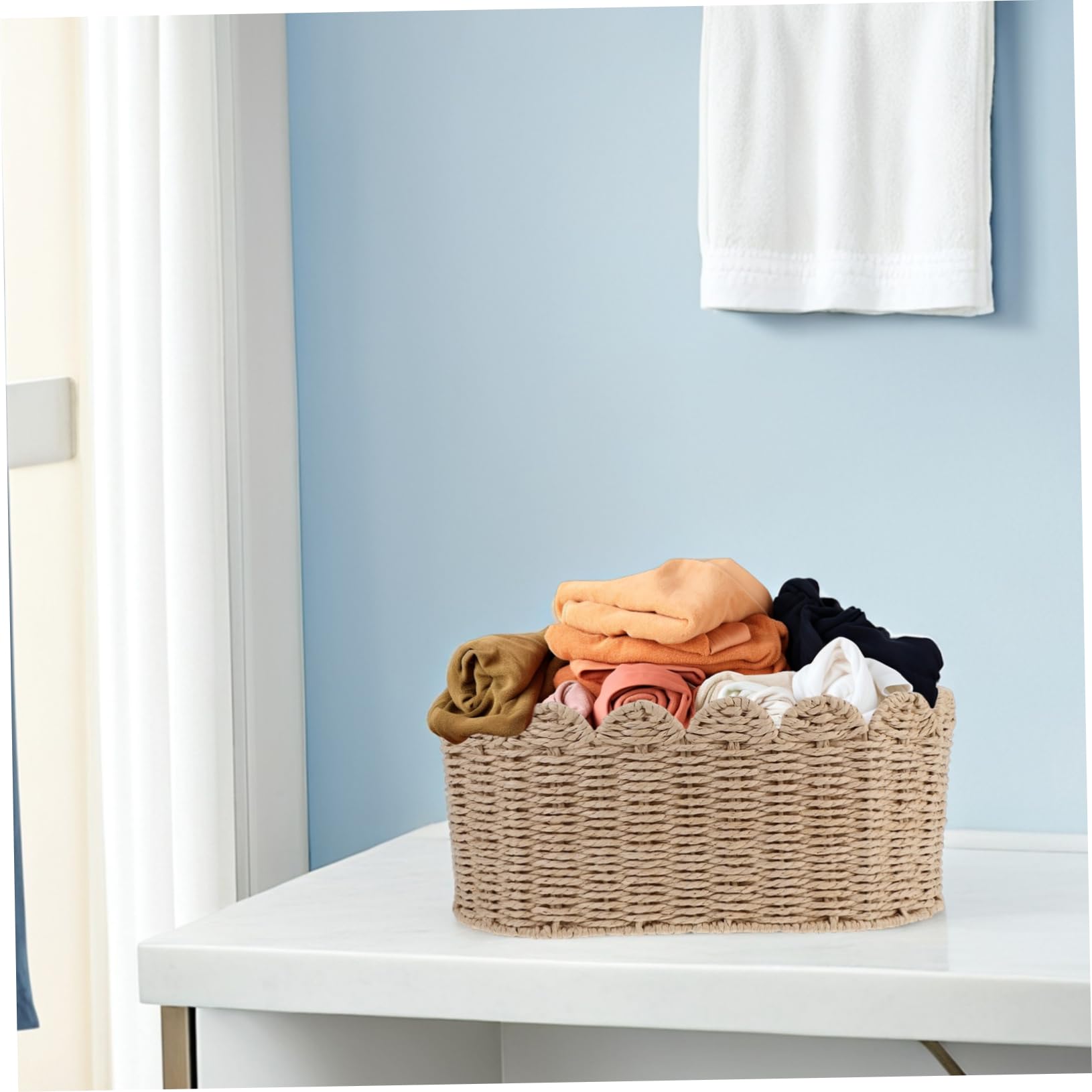 Luxshiny Eleganter Aufbewahrungskorb aus Papierseil mit Eisenrahmen Multifunktional für Kinderzimmer und Badezimmer Kleiner Geflochtener Korb mit Fächerförmigem Rand