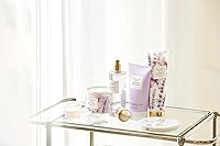 Vista 4 de Victoria's Secret Loción corporal con fragancia de vainilla y lavanda (8 onzas)