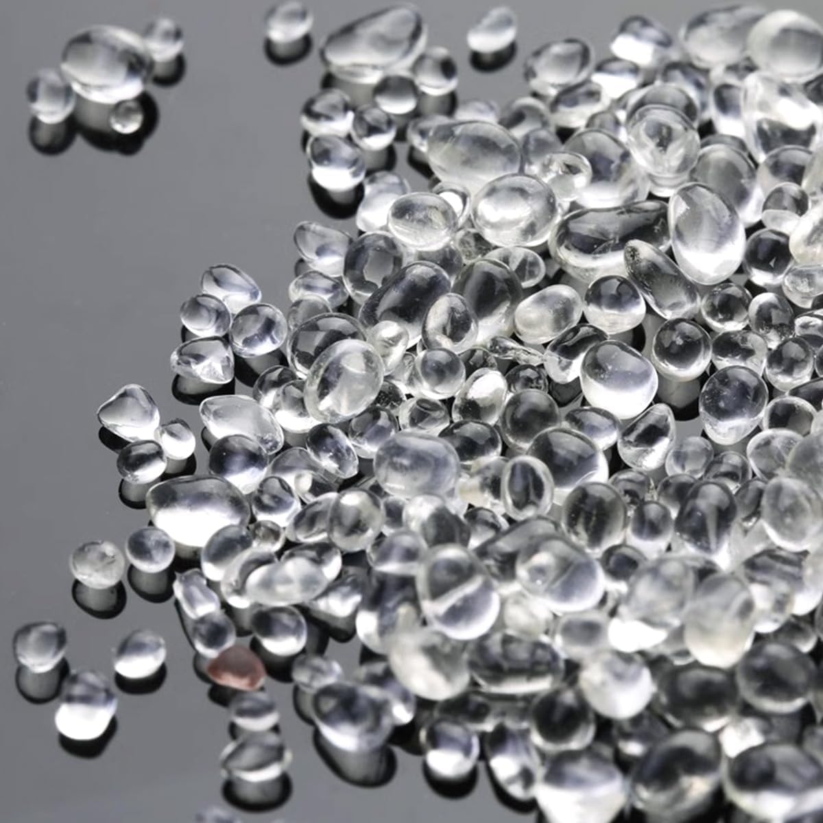 1 Lb (460 g) Clear Sea Glass Stones Irregular Rainbow Glass Pebble Decorative Rock Glaze Quartz Tumbled Gemstone Chips for Aquarium Decoration/Vase Filler/Jewelry Making/Handwork Craft