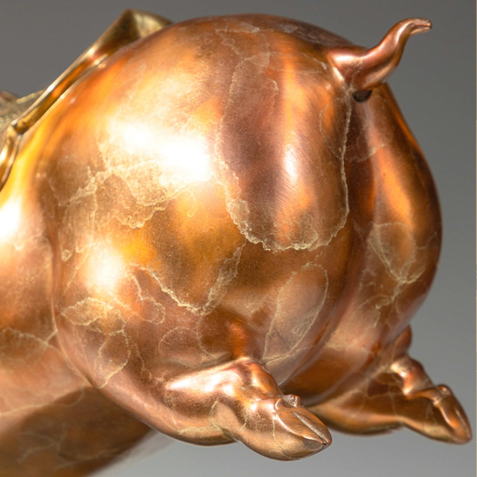 Mosiężna statua bogactwa latającej świni zodiaku rzeźba świni