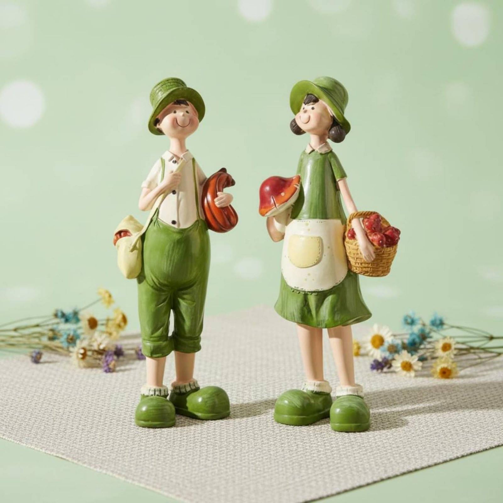 2 Pezzi Statuette Coppia Figurine Statue Coppia Scultura Amanti in Resina Stile Country con Verdi Adatta per Scaffale Camera da Letto Studio Soggiorno Angoli Tranquilli