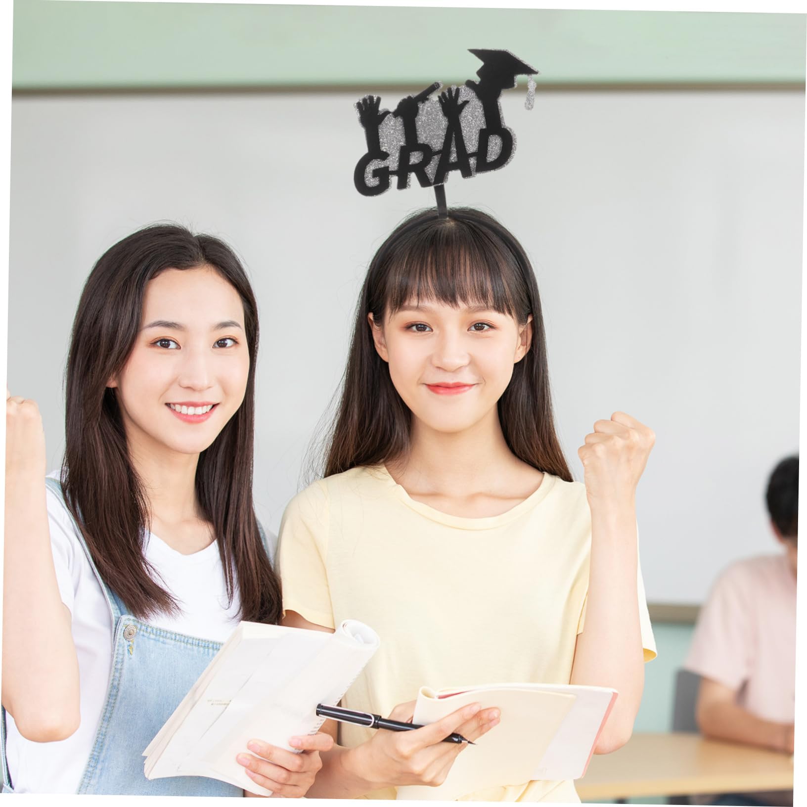 6pezzi Cimasa per Laurea Tema Graduation Accessorio Fotografico e Decorativo per Feste Addobbi Laurea Regalo Donna e Ragazzo in Plastico e Feltro