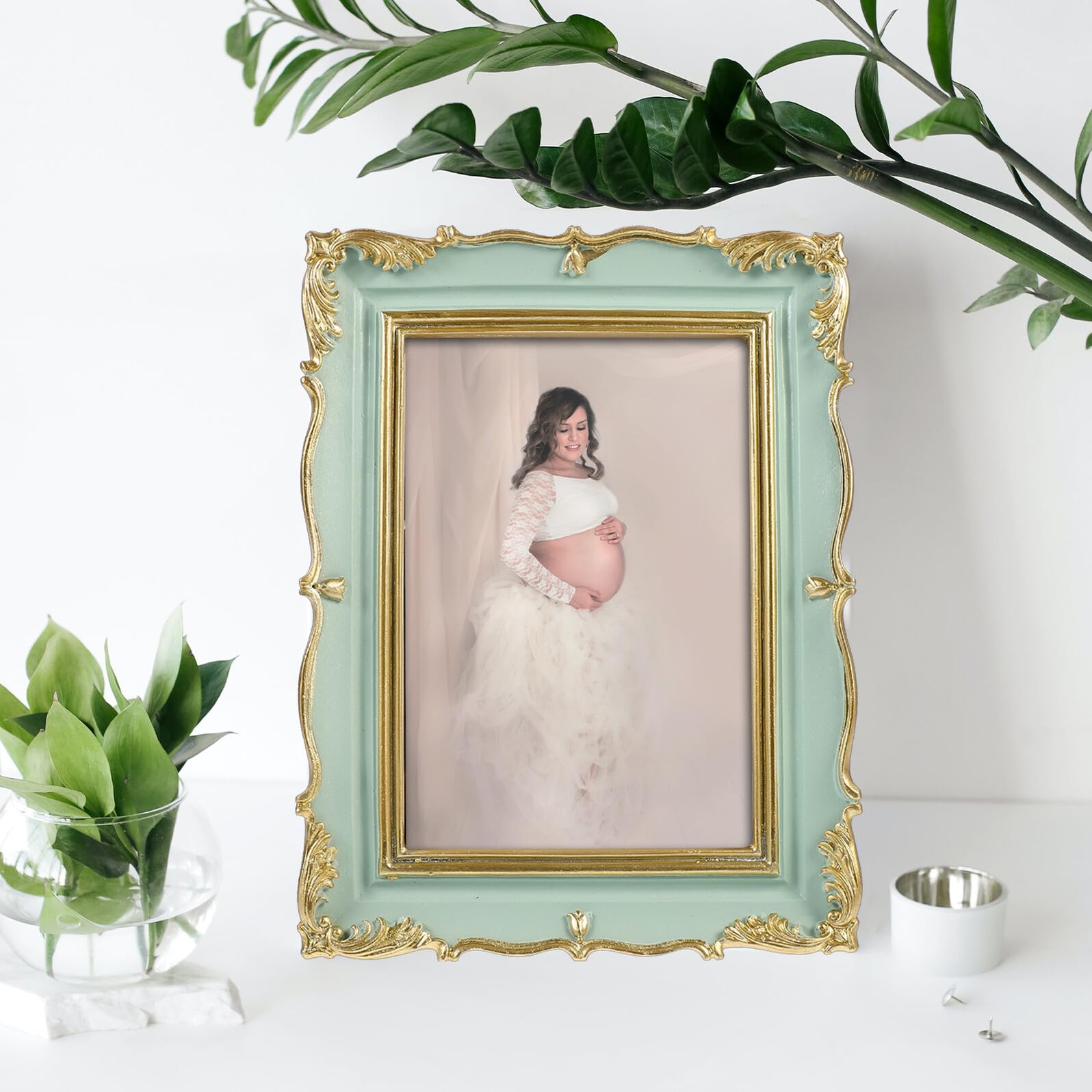 Grüner Fotorahmen aus Kunstharz und Glas im Retro Vintage Stil