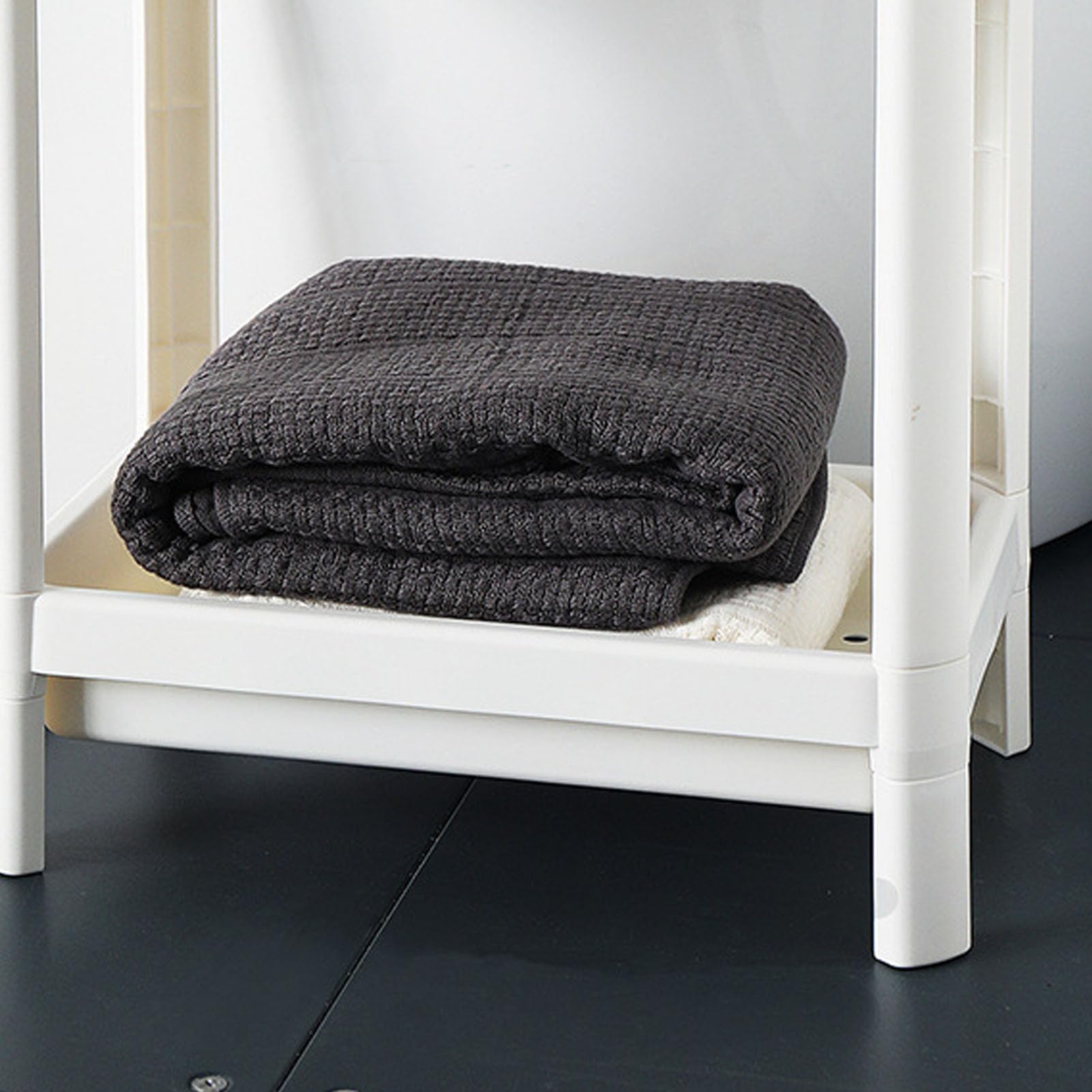 Estantería de suelo de baño de 2 niveles, estante de suelo con agujero de drenaje, multifuncional, estable, poco espacio, estante de pie para cuarto de baño, cocina