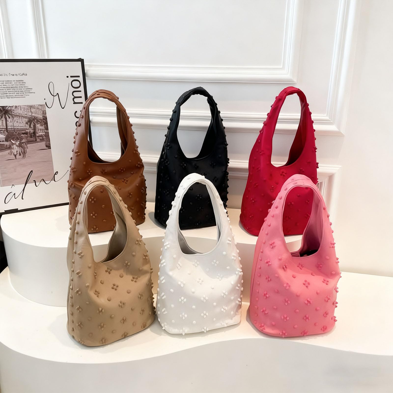 CORIOS Bolso de Mano en PU Cuero para Mujer Bolso de Hombro con Decoración de Remaches a la Moda Bolso de Axila en Estilo Cubo con Pequeña Capacidad Compras Viajes Trabajo Tote Blanco