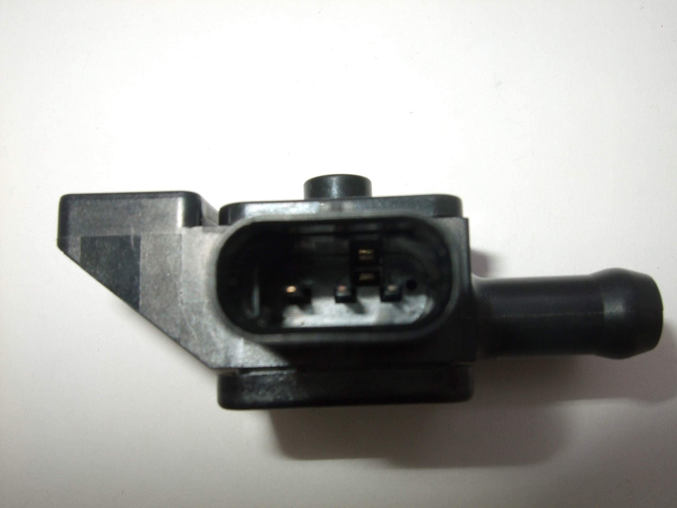 Amazon.com: Differential Pressure Sensor 13627805758 780575801  