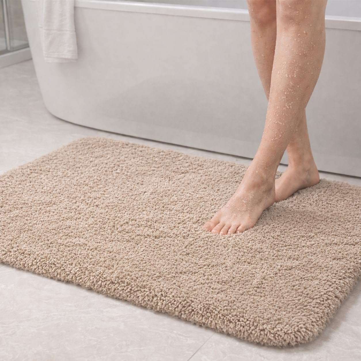 PUFFMAT Microfibre Bath Mat 90 x 60 cm Camel, Absorbent Bathroom Rug with Soft Plush Pile and TPR Backing, Machine Washable Bathroom Mat for Shower, Bathtub, Toilet and Guest Bathroom