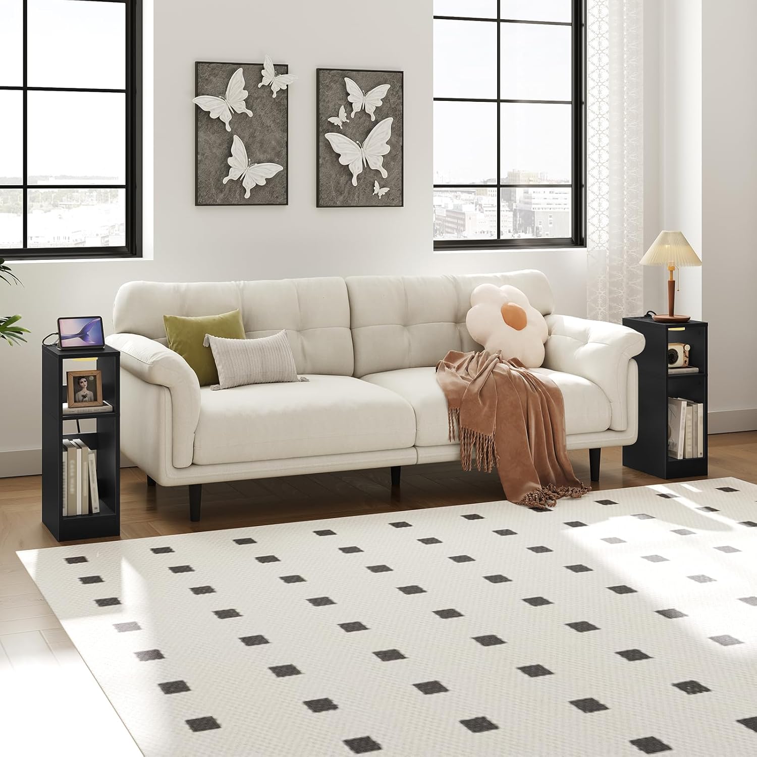 Illustration showing how to clean the MAHANCRIS ETBK25E01 End Table with a cloth and demonstrating its scratch and water resistance