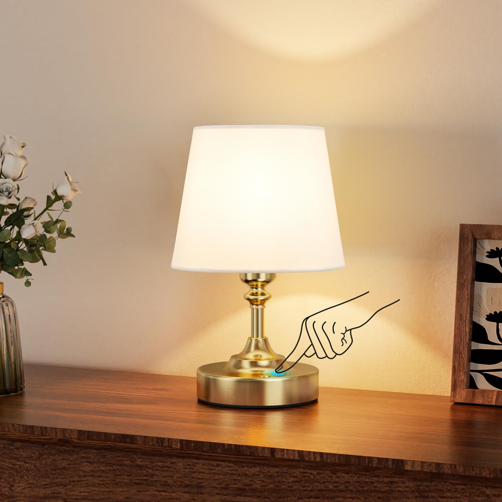 Petite Lampe de Chevet Tactile, LED Lampe de Table Sans Fil Batterie Rechargeable, Variateur Continu, Abat-jour en Lin Blanc, pour Chambre à Coucher Salon Cuisine Décoration(Laiton)