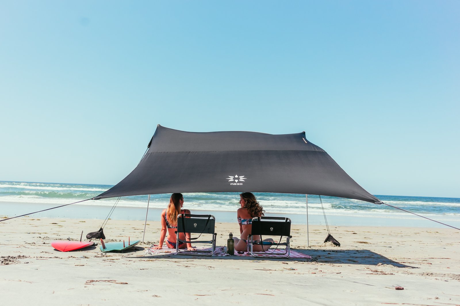 Neso Tents Grande Beach Tent, 7ft Tall, 9 x 9ft, Reinforced Corners and Cooler Pocket