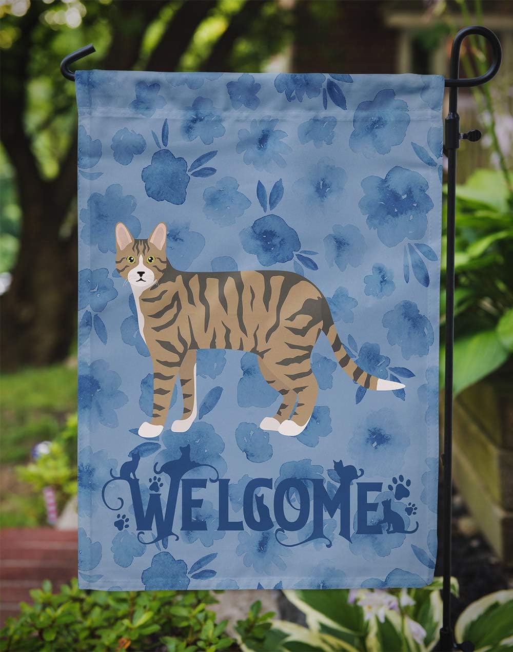 Caroline's Treasures CK4874GF Dragon Li #2 Cat Welcome Garden Flag Mailbox Flag Decorative Yard Flag Banner Outside Patio Artwork Yard Flower Beds, Garden Size, Multicolor